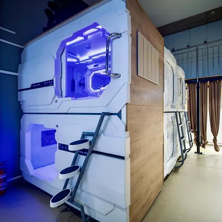 Capsule hotel Spacehotel 2*
